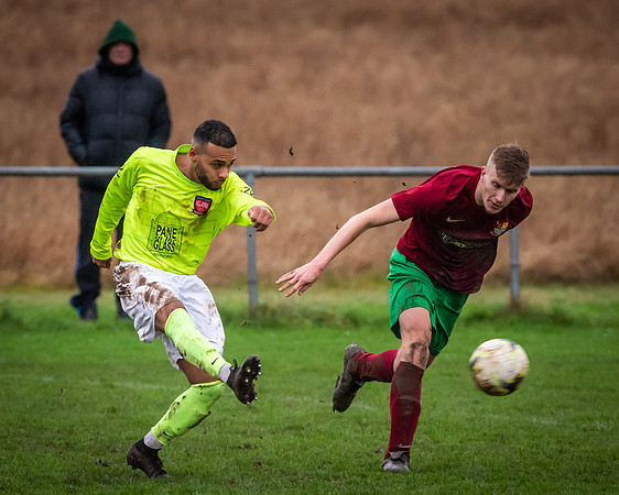 vs Hanworth Villa FC-93