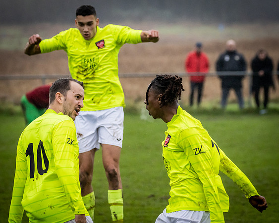 vs Hanworth Villa FC-37