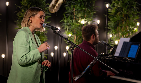 Rob Castell & Daisy Wood-Davis-110