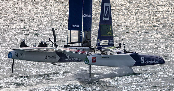 Sail GP-330