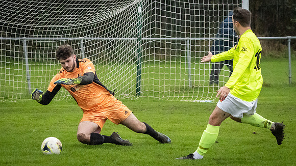 vs Hanworth Villa FC-24
