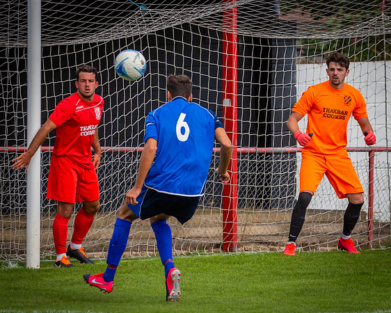 vs Flackwell Heath Res-25
