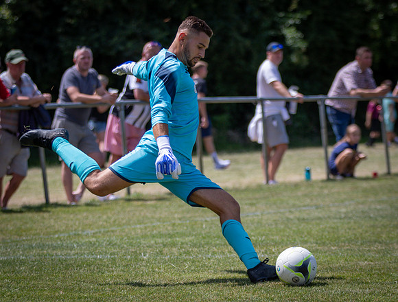 vs Maidenhead United FC-223