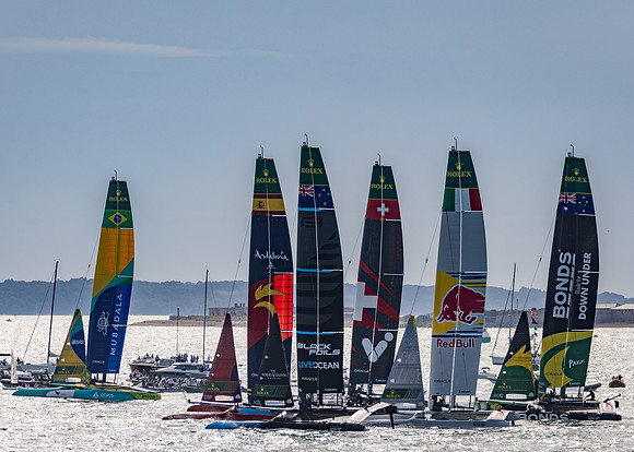 Sail GP-240