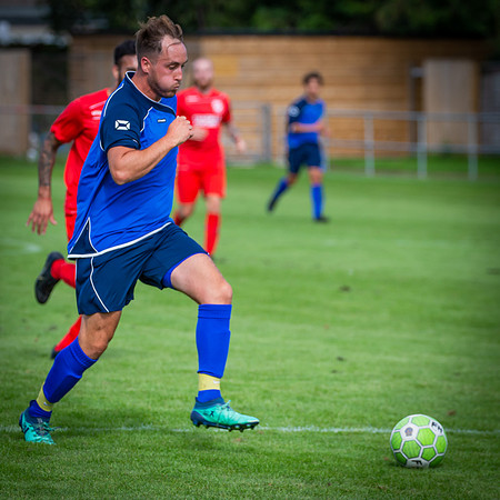vs Flackwell Heath Res-41
