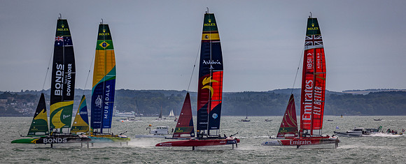 Sail GP-412