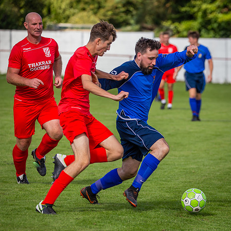 vs Flackwell Heath Res-26