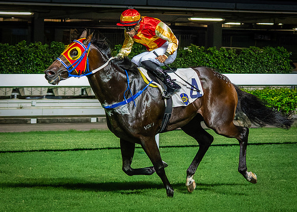 Horse racing-10