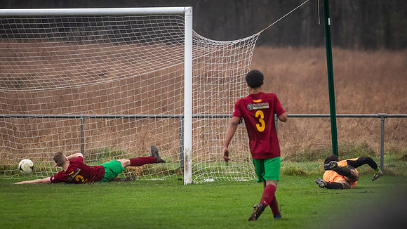 vs Hanworth Villa FC-49