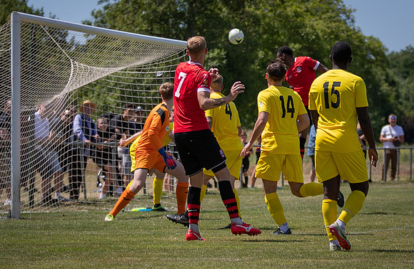 vs Maidenhead United FC-252