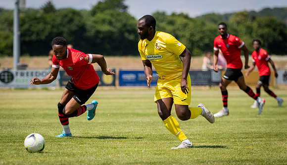 vs Maidenhead United FC-230