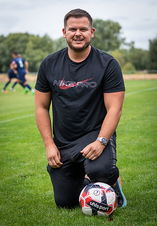 vs Binfield FC (FA Cup)-7