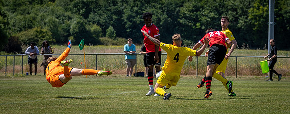 vs Maidenhead United FC-267