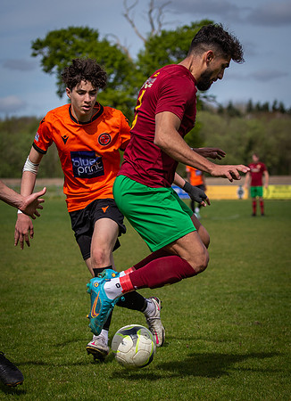 vs Wokingham & Emmbrook FC-19