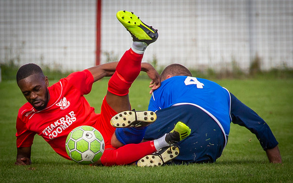 vs Flackwell Heath Res-38
