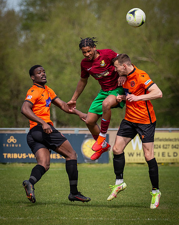 vs Wokingham & Emmbrook FC-7
