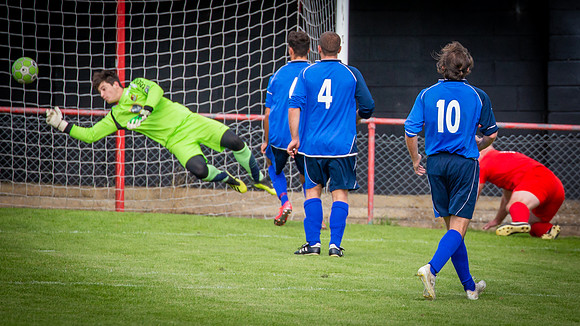 vs Flackwell Heath Res-40