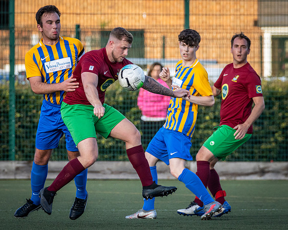 vs Amersham Town FC-7