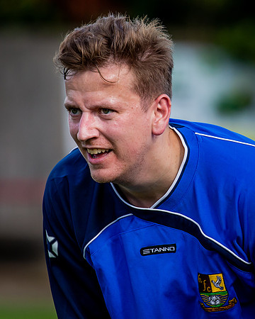 vs Flackwell Heath Res-85
