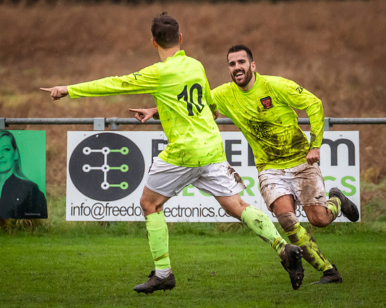 vs Hanworth Villa FC-79