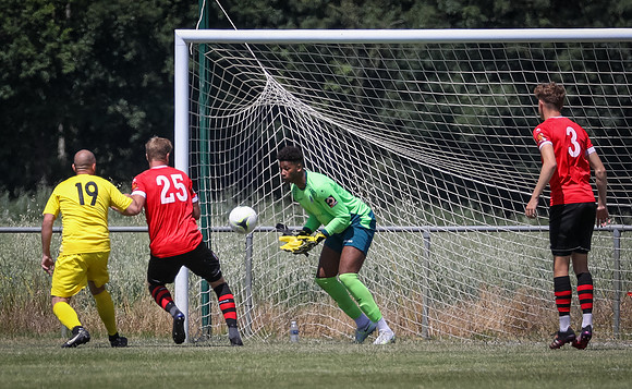 vs Maidenhead United FC-248
