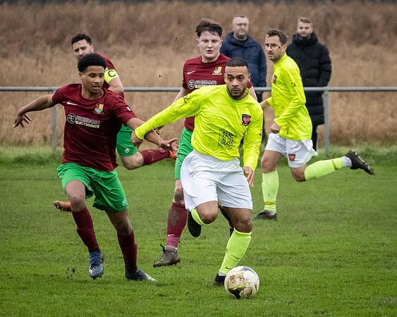 vs Hanworth Villa FC-20